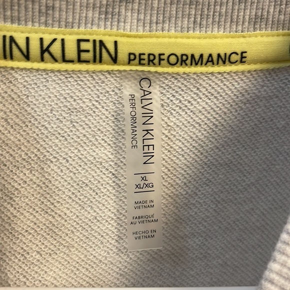 Calvin Klein Crewneck - Picture 4 of 4